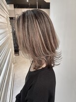 エール(a:le) 白髪ぼかしハイライトシルバー