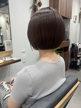 フェリスヘア(feliz hair) 顎下ミニボブ