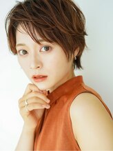 髪型は“似合う”から始まる。骨格・髪質・雰囲気・ライフスタイルまでを見極め、私だけのバランスへ。