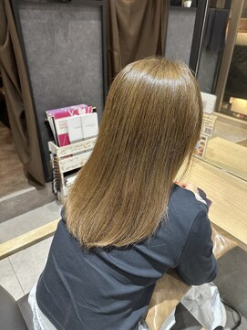 ハニーベージュ