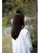 髪と生活美容室 大分本店&nbsp;陽に当たるとオリーブベージュ