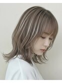 ベージュハイライトカラー