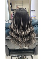 グランディールヘアデザイン(grandir hairdesign)&nbsp;多めハイライト！-Yurika-