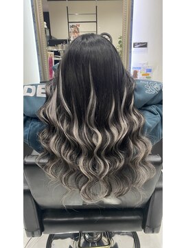 グランディールヘアデザイン(grandir hairdesign) 多めハイライト！-Yurika-
