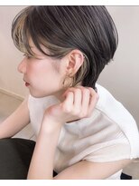 トルネード(TORNADO)&nbsp;外国人風ショートボブ ハイライト 前髪インナーカラーグレージュ