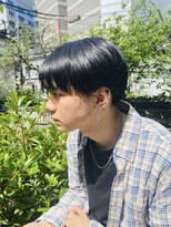 ゴールド 京都(GOALD) ナチュラル ナチュラルマッシュ センターパート 刈り上げ 2ブロ