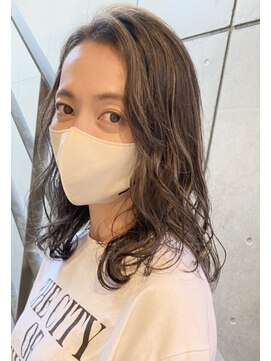 マイラ 銀座(myla) ハイライトで立体感秋カラー◎【Yamaki Ayako】