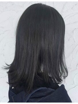 アルバフロムアレッタ(ALBA from Aletta) 切りっぱなしスタイル