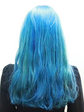 キミ(kimi) 【kimi自由が丘】ケアブリーチ×水色カラー