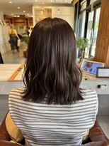 アドラーブル 駅南店(adorable)&nbsp;【切りっぱなしボブ】【オリーブベージュ】【10代、20代、30代】