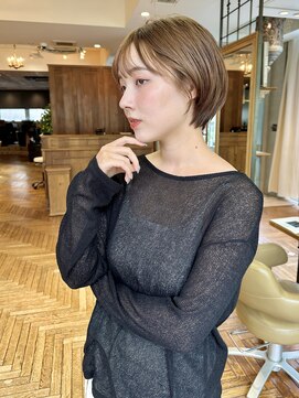 ビュートリアム 南青山(BEAUTRIUM) 大人ショート 丸みショート 毛流れショート 表参道 青山