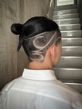 ビンゴ(BINGO) 1884渋谷メンズカット黒髪バリカンアートマンバンブラックヘア