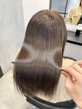 サロウィン 池袋(SALOWIN) オリーブベージュ × 美髪ストレート × 髪質改善 #277