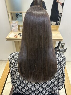 トッカ ヘアアンドトリートメント 仙台店(tocca) ブリーチ無し オリーブベージュ