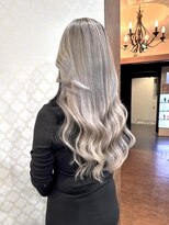 ブランシスヘアー(Bulansis Hair)&nbsp;派手♪シルバー×ブラックインナー