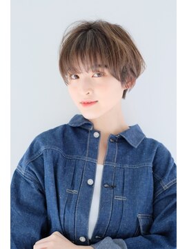 ガリカ 両国(Gallica) ラウンドハンサムショート　　ミントアッシュ