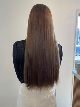 ミルヘアデザイン(mil hair design) グレージュ　艶髪　髪質改善　ブリーチ　ピンクベージュ　韓国風