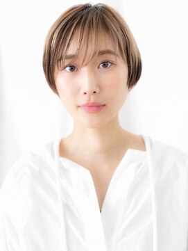 ツヤ髪ダブルカラー丸みショートボブe古河10代20代30代