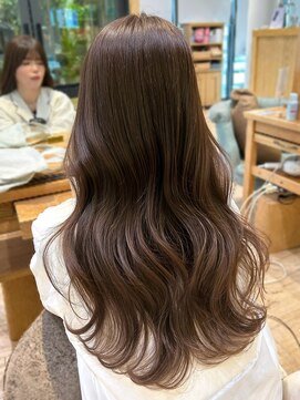 バイオレットジェム(Violet`jem) ロングレイヤーカットカーキベージュFU-39