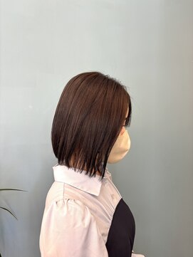 バサ 久米川店(BASSA) 暗すぎない寒色ブラウン