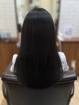 ヘアケアアンドヘアデザイン リベール(L:belle) 赤みを抑えた透明感ブラウンロング
