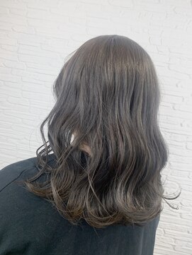 リオリス ヘア サロン(Rioris hair salon) サファイヤグレイ
