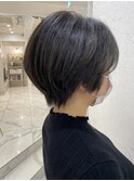 ショートボブ