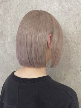 エリマ 調布(elima) ショートボブ/イルミナカラー/ダブルカラー/ハイライト