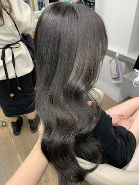 リーホリエ(Lee Horie) 【mio】シアーグレージュ×髪質改善カラー