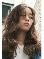 スナッグルサロン(SNUGGLE SALON)&nbsp;レイヤー外国人風ハイライトカラーくびれベージュ20代30代40代