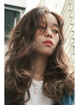 スナッグルサロン(SNUGGLE SALON) レイヤー外国人風ハイライトカラーくびれベージュ20代30代40代