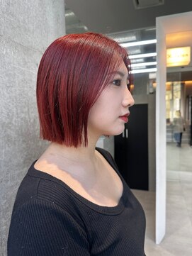 カケル(×.) ワインレッド/パツボブ/うる艶ハイトーン