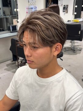 キング 枚方店(K!ng) 縮毛矯正髪質改善ハイライトレイヤーカット枚方美容室エクステ