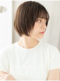 くすみベージュシースルーバング丸みショートボブY戸頭20代30代