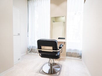 シーク 橋本(seek)の写真/《橋本駅/21:00迄》完全個室完備★周りを気にせずゆったり寛げる!プライベート空間で極上のサロンTimeを♪