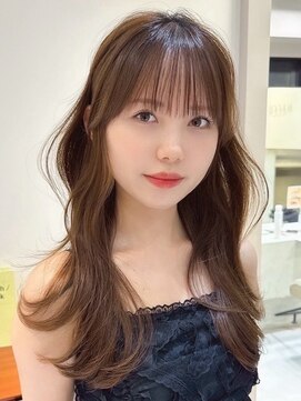 モク 立川(moc) 韓国風レイヤーカットブリーチダブルカラー前髪