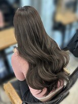 アリュウル 表参道 青山(Allure) オリーブベージュ/オリーブグレージュ/グレージュ 佐藤