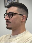 フェードの色彩調整師によるアップバング