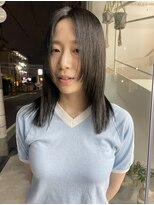 ナヌークカフラ(nanuk kafla)&nbsp;レイヤーカット/ミディアムレイヤー/お顔周り/似合わせカット