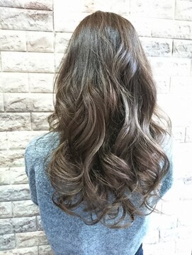 ヒップスデコ(Hip's deco) 外国人風ミルフィーユグレージュ『大宮Hip's』