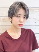 Coast.ショートボブ×センターパート×シルバーアッシュ