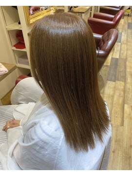 ヘアデザイン ノア(Noa) シアベージュ