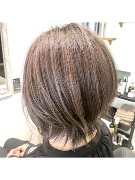 フィーリー ヘア デザイン 太田店(feAry) 脱白髪染め/インナーカラー/ハイライト