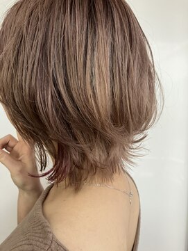 カットカットパセリクラブ 霞ヶ関店 外はね×ベージュ系