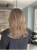 ダブルカラーで、まろやか透明感ベージュ☆