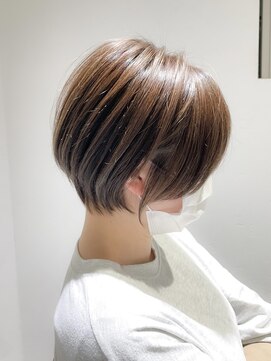 フィーユ(feey) 【武蔵新城 束感ショート】髪質改善　ハイライト　白髪ぼかし