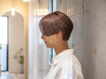 ナプリーフ(napleaf)の写真/【豪徳寺駅】グレイカラーにもデザインを。白髪をしっかり染めたい方、脱白髪染めしたい方も◎