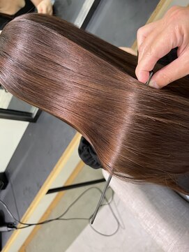 ラヴィエ(RAVIE) 【半田・髪質改善】縮毛矯正/トリートメント/マンツーマン