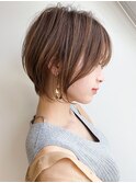 大人可愛い韓国風ショートウルフ前髪あり透明感カラーひし形
