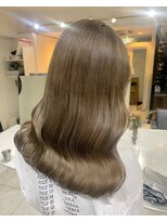 ホワイトグレージュミニウルフデジタルパーマチェリーブラウン